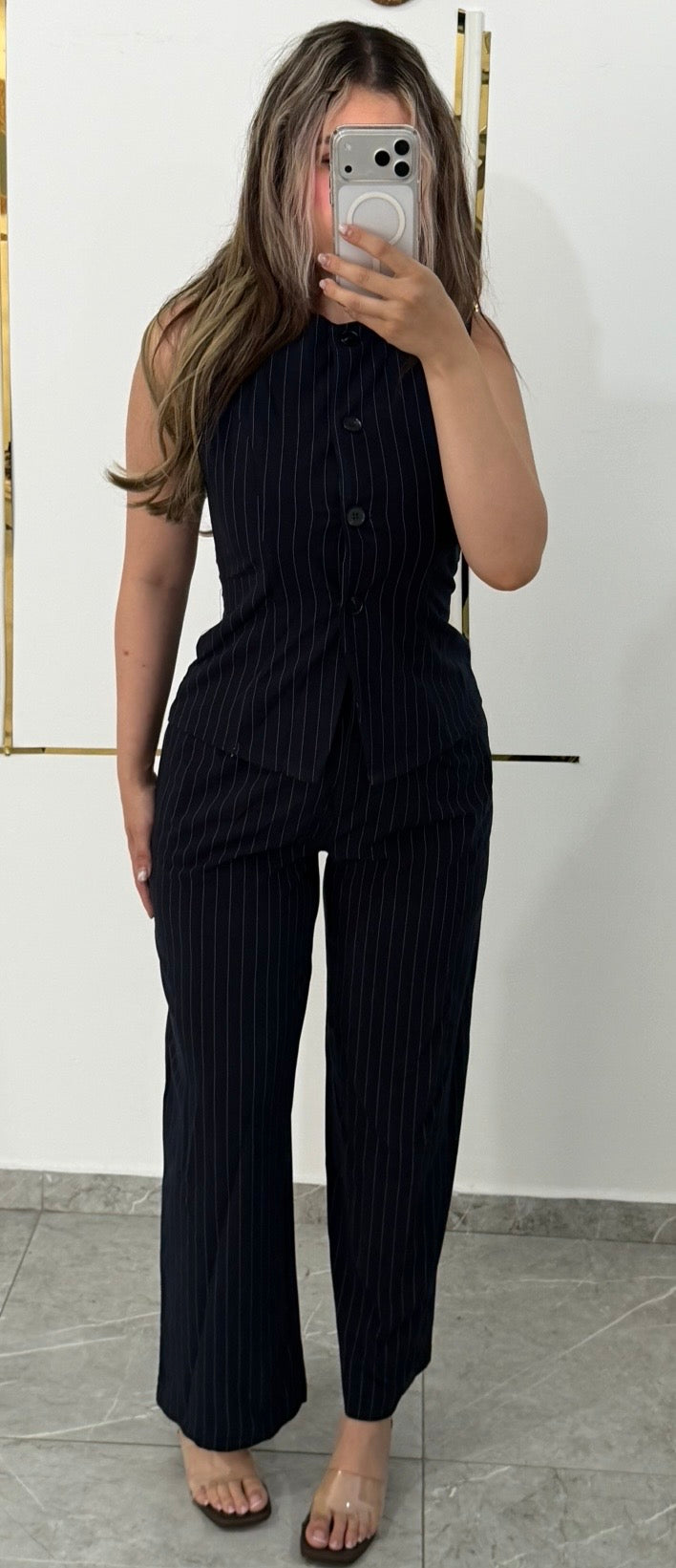 Classic Lines Set